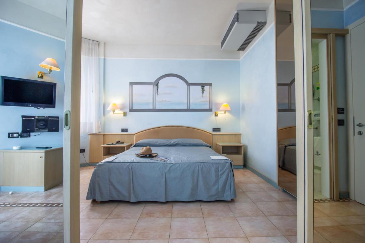 Hotel Universo Lido di Jesolo Luaran gambar