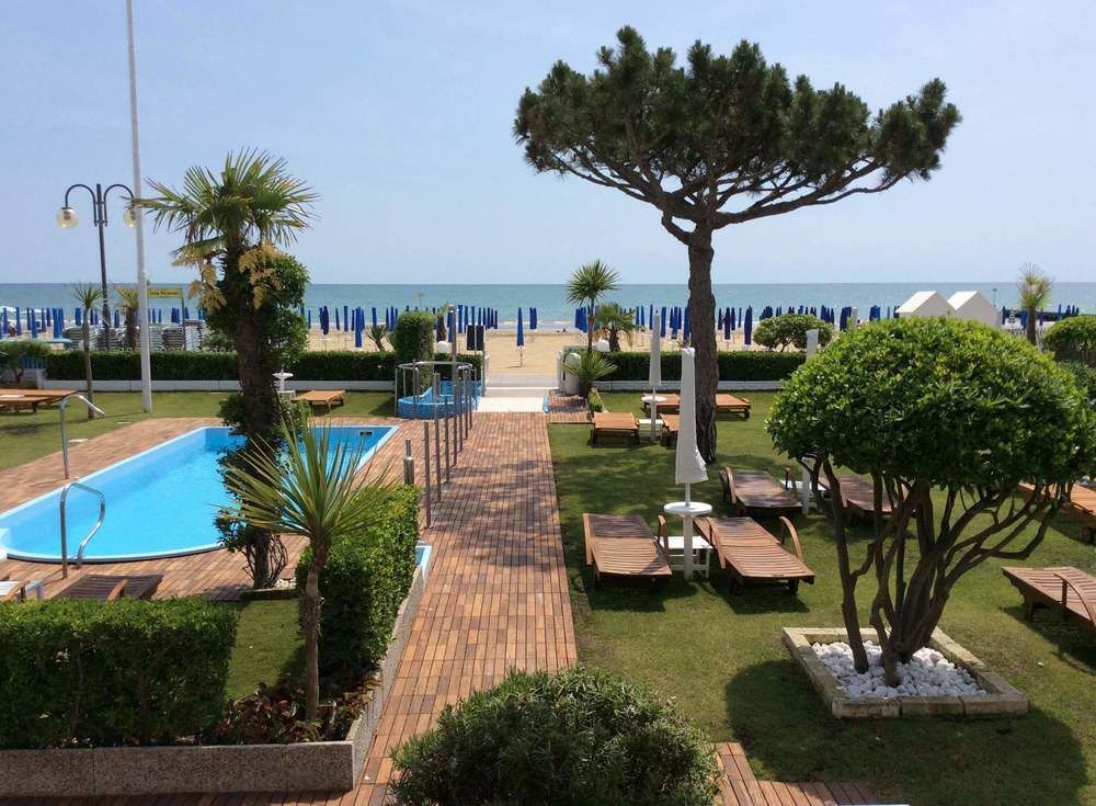 Hotel Universo Lido di Jesolo Luaran gambar