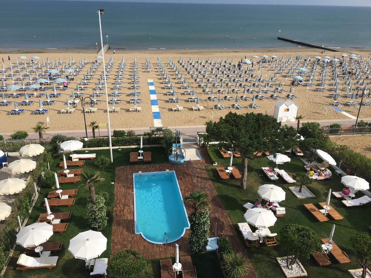 Hotel Universo Lido di Jesolo Luaran gambar